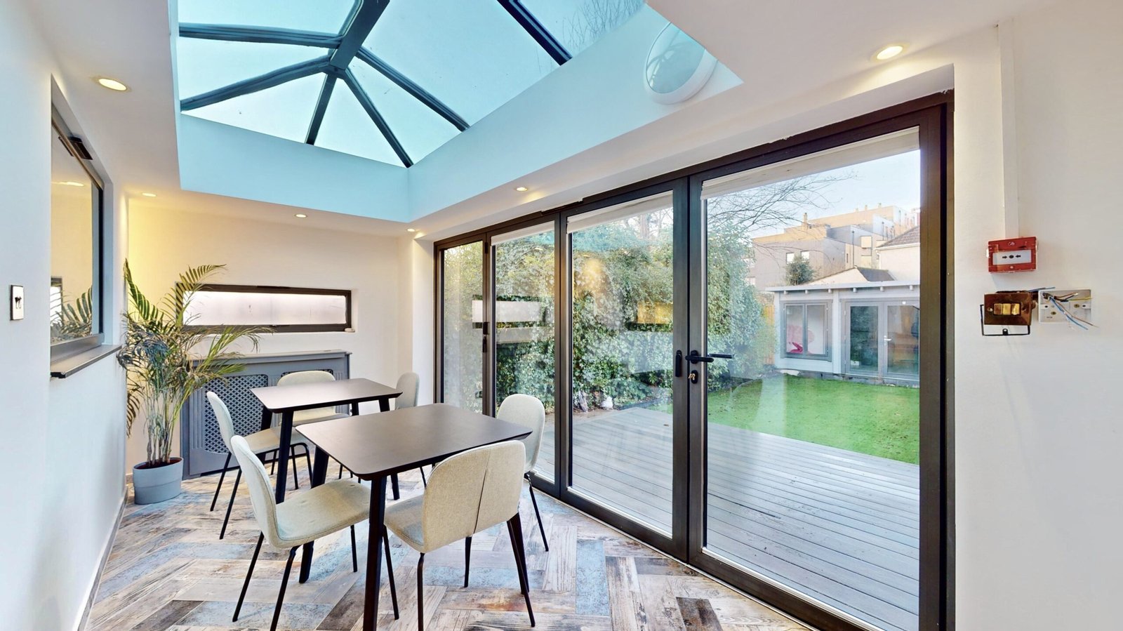 Sidmouth Avenue location