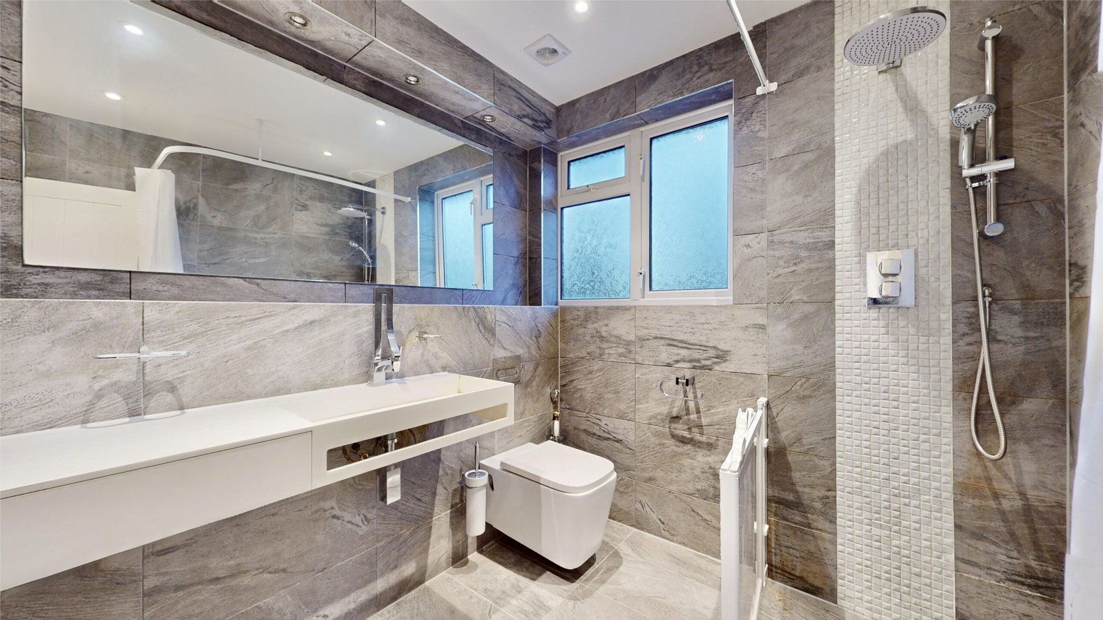 Sidmouth Avenue location