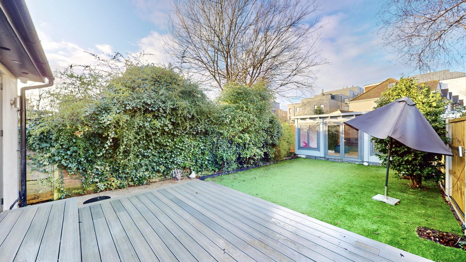 Sidmouth Avenue location